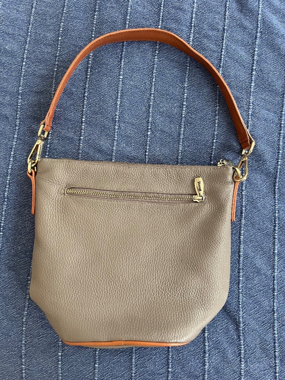 Gray leather Valentina shoulder purse